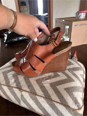 Franko Sarto wedges